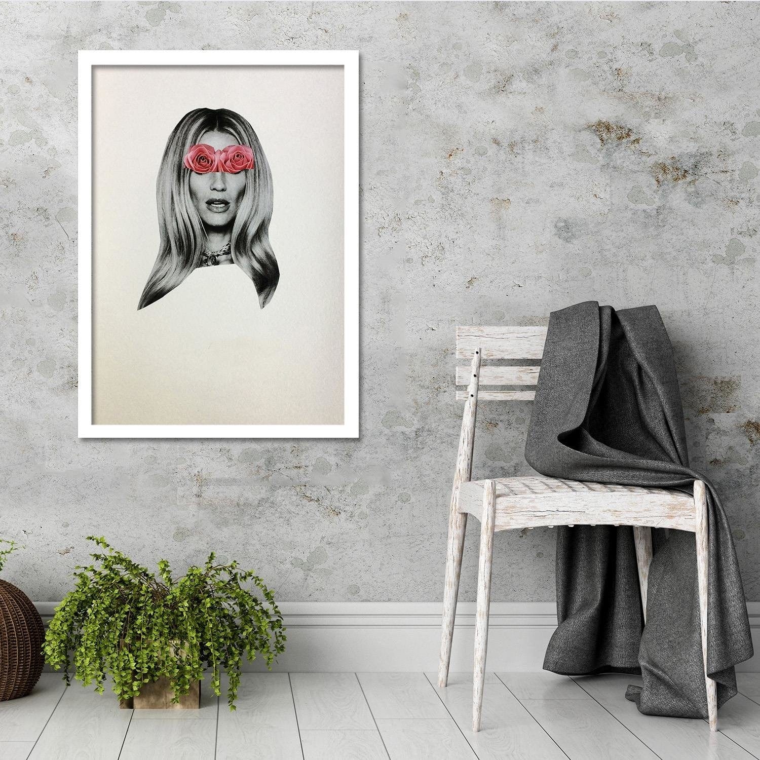 Glezna baltā rāmī - Model Face Portrait  Home Trends DECO