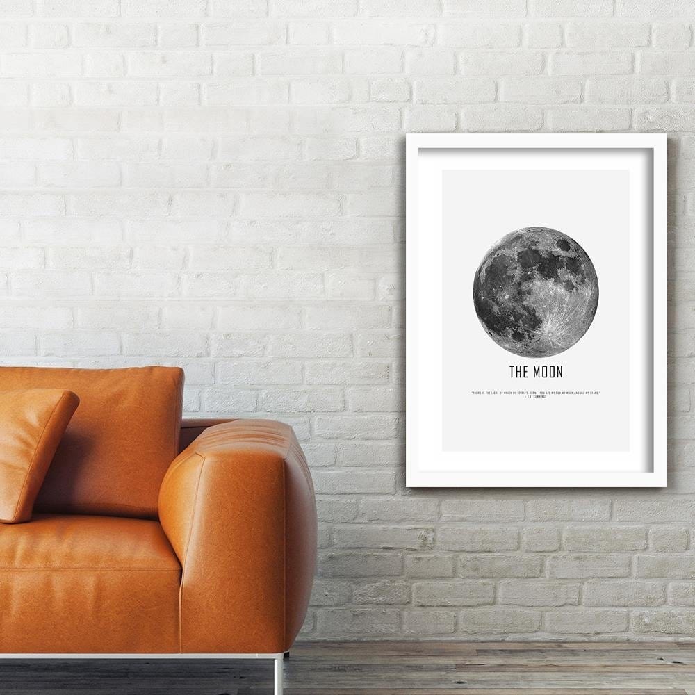 Glezna baltā rāmī - Moon  Home Trends DECO