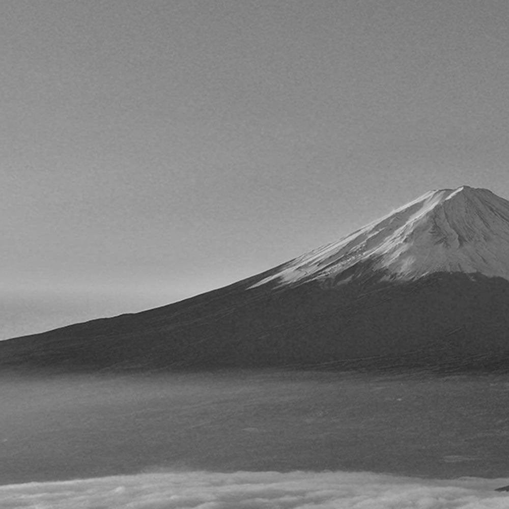 Glezna baltā rāmī - Mount Fuji 2  Home Trends DECO