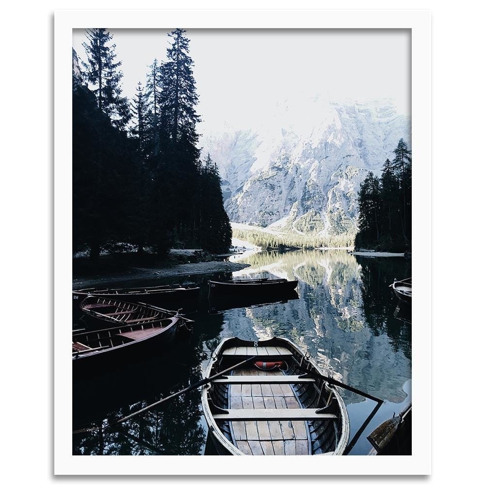 Glezna baltā rāmī - Mountain Expedition  Home Trends DECO