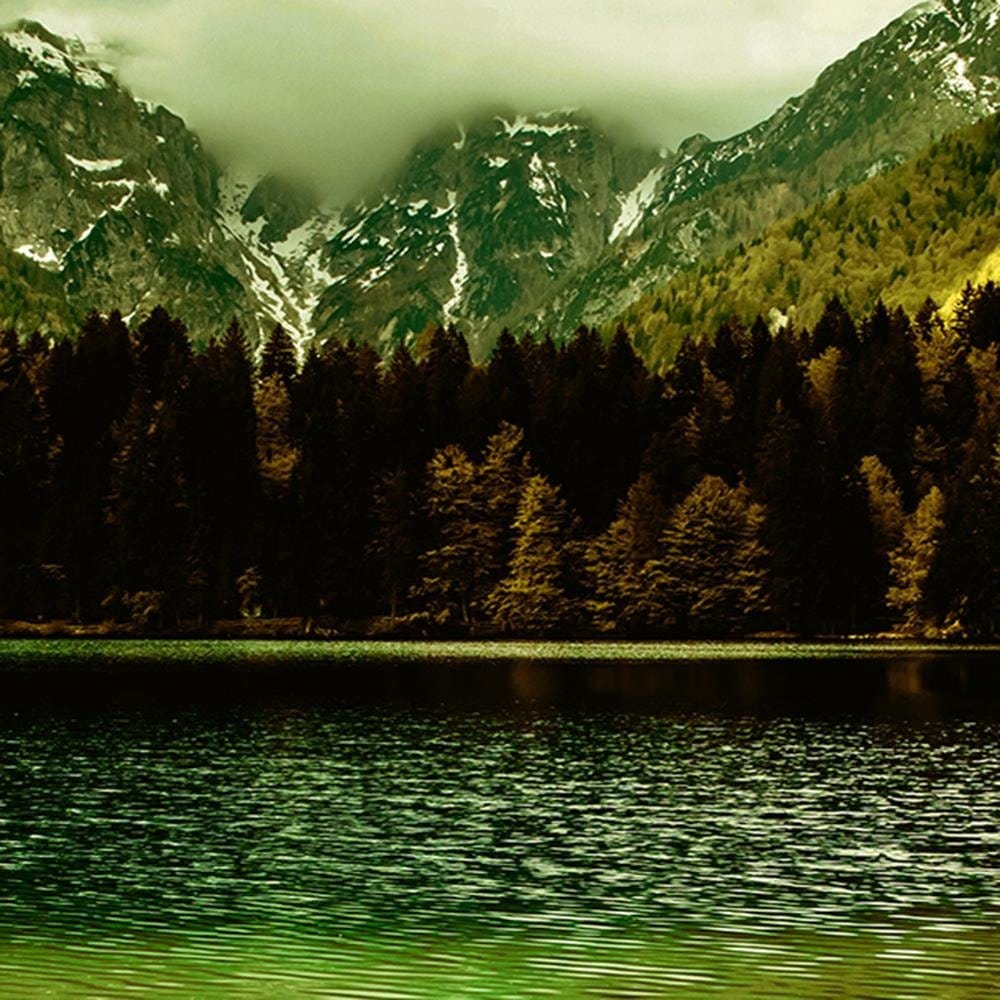 Glezna baltā rāmī - Mountains On The Lake 3  Home Trends DECO