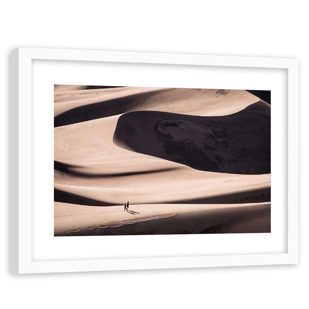 Glezna baltā rāmī - People In The Desert  Home Trends DECO