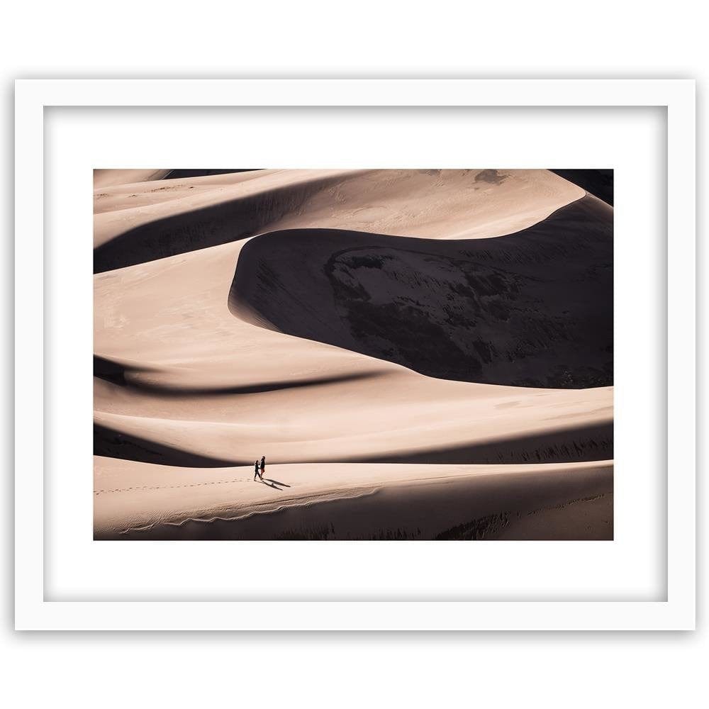 Glezna baltā rāmī - People In The Desert  Home Trends DECO