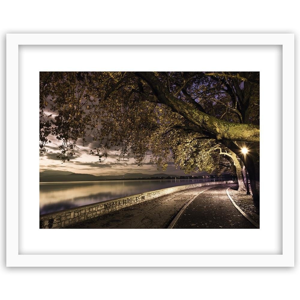 Glezna baltā rāmī - Promenade In The Evening  Home Trends DECO