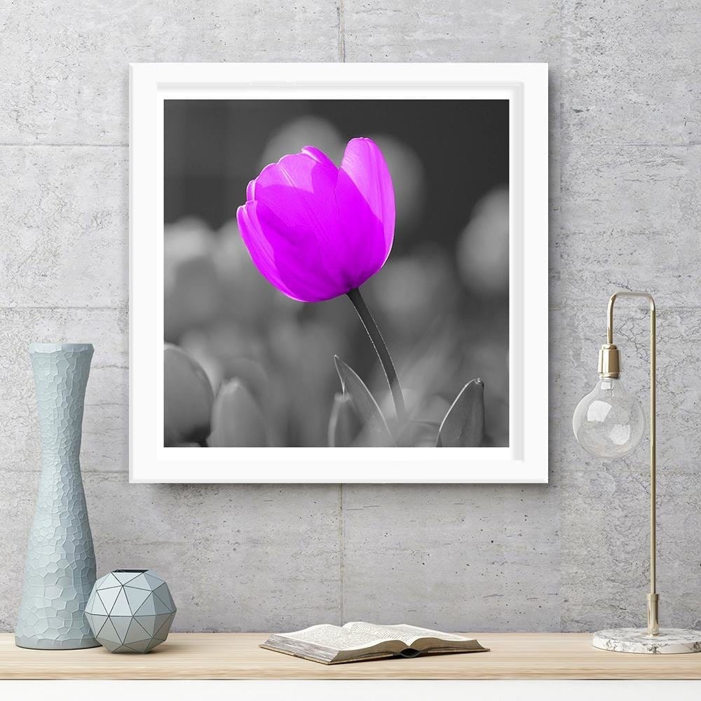 Glezna baltā rāmī - Purple Tulip  Home Trends DECO