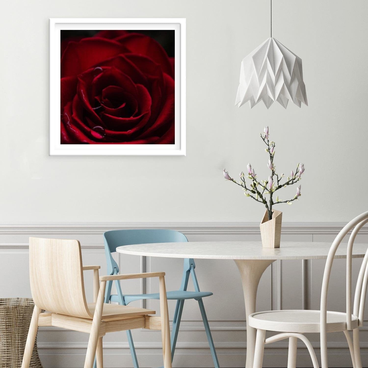 Glezna baltā rāmī - Red Rose  Home Trends DECO