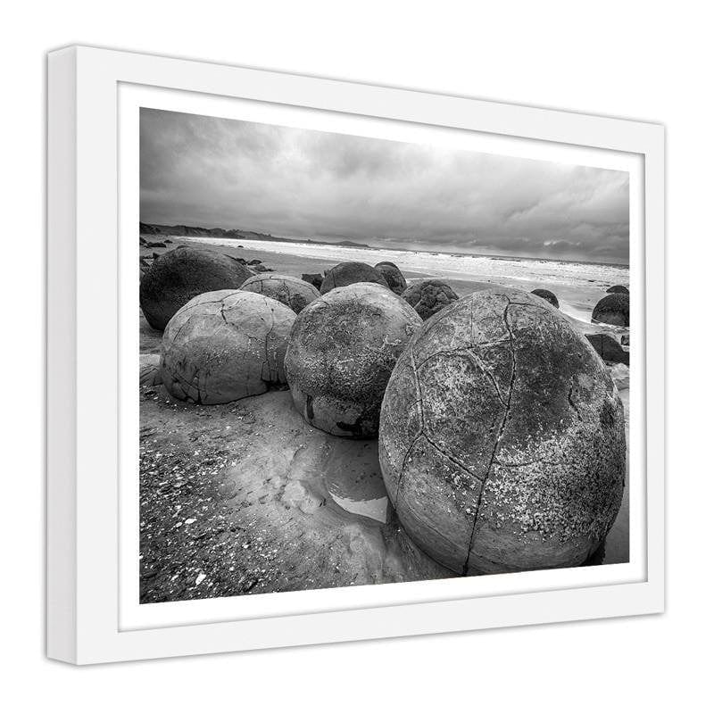 Glezna baltā rāmī - Stones on the shore  Home Trends DECO