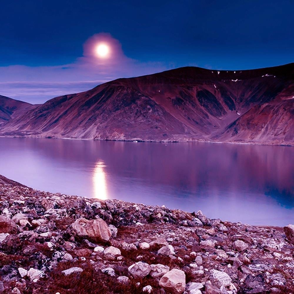 Glezna baltā rāmī - Sunset Over A Mountain Lake 4  Home Trends DECO
