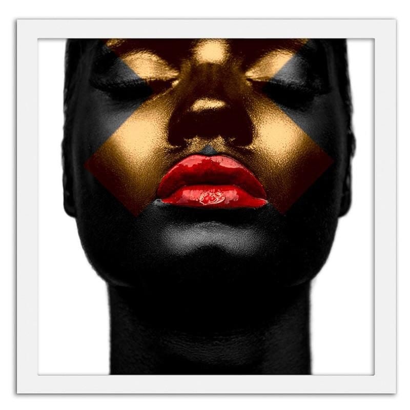 Glezna baltā rāmī - The golden face of a glamorous woman  Home Trends DECO