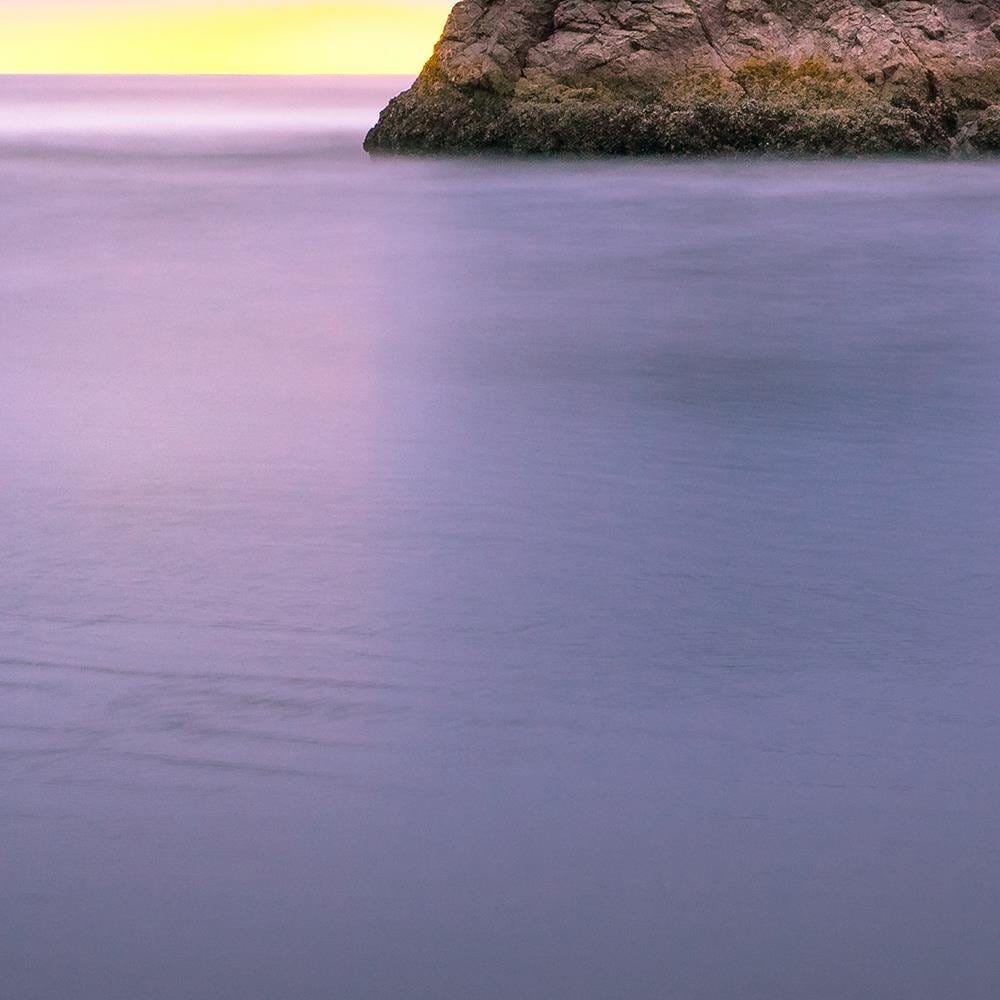 Glezna baltā rāmī - The Rock In The Middle Of The Sea  Home Trends DECO