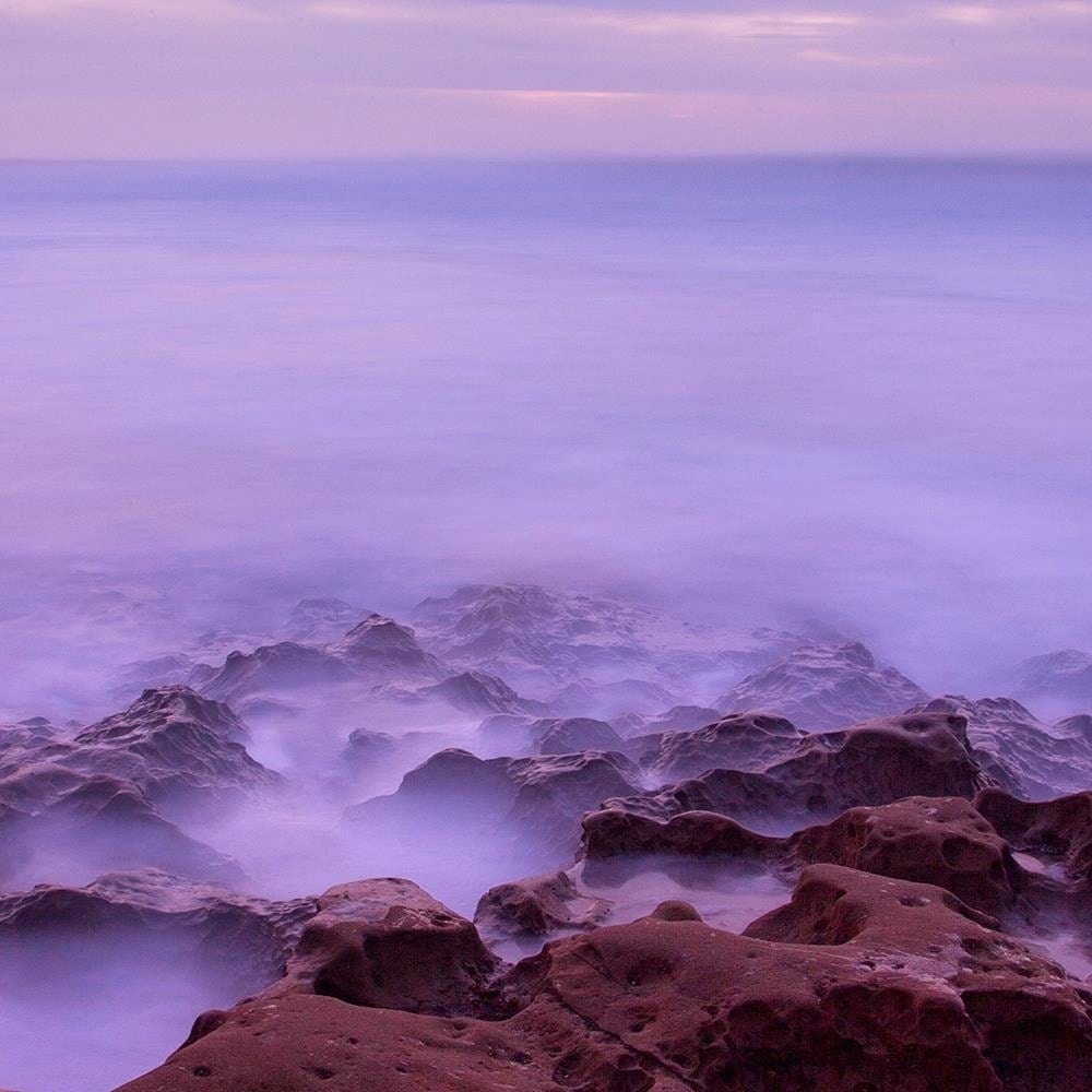 Glezna baltā rāmī - The Rocks In The Fog  Home Trends DECO