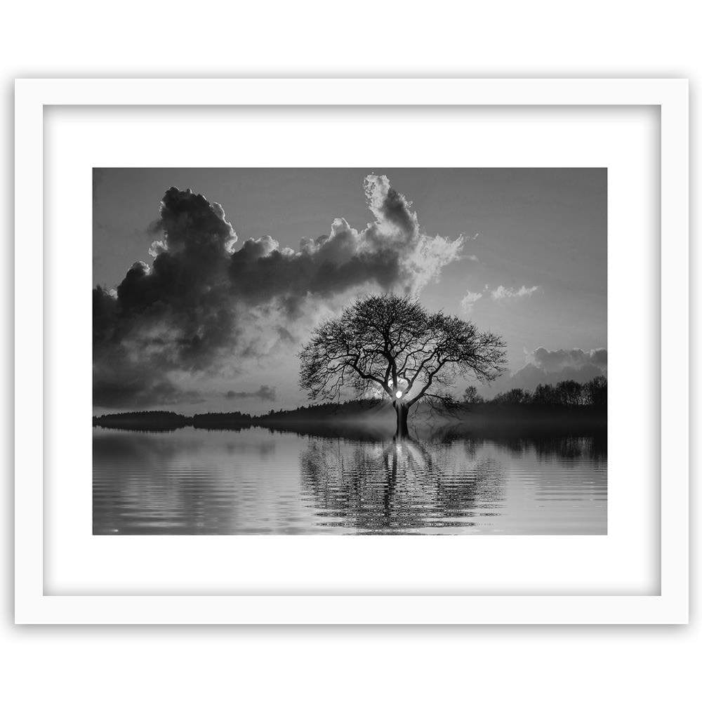 Glezna baltā rāmī - View Of The Tree At 2  Home Trends DECO
