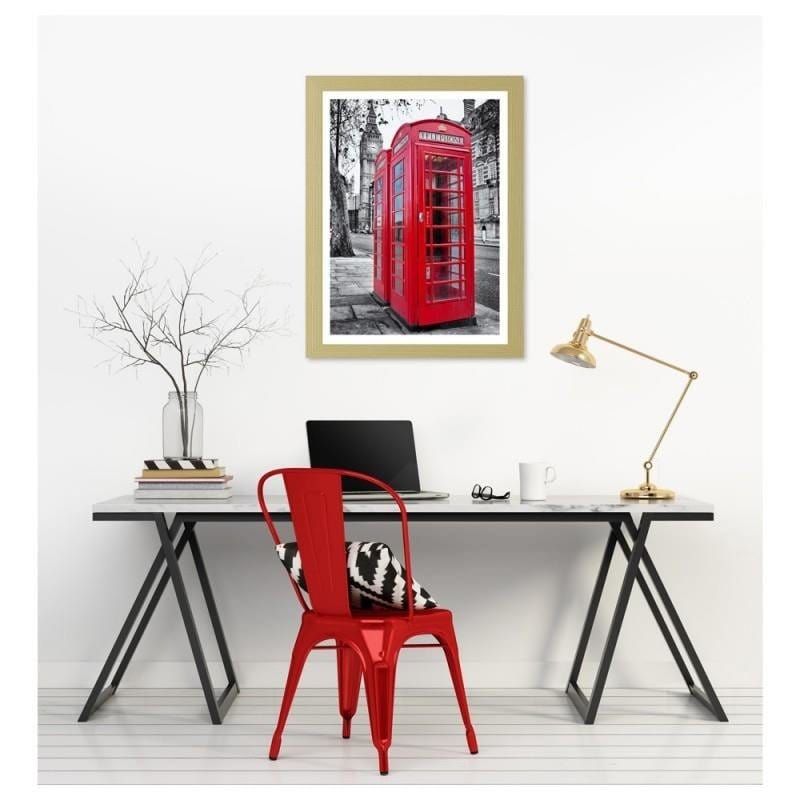 Glezna bēšā rāmī - A red phone booth in London  Home Trends DECO