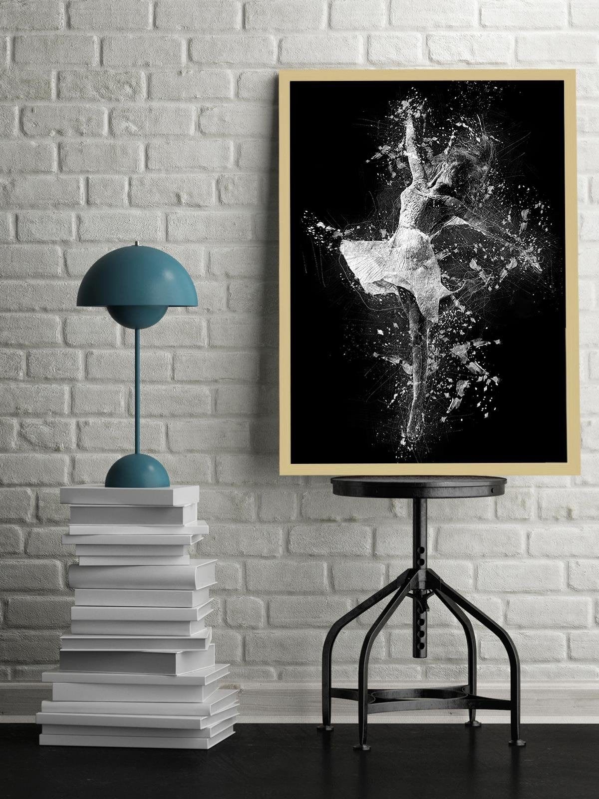 Glezna bēšā rāmī - Ballet dancer  Home Trends DECO