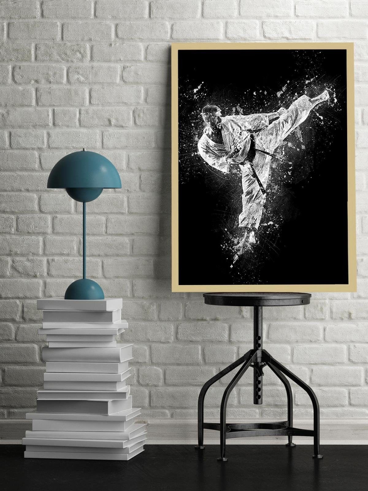 Glezna bēšā rāmī - Karateka  Home Trends DECO