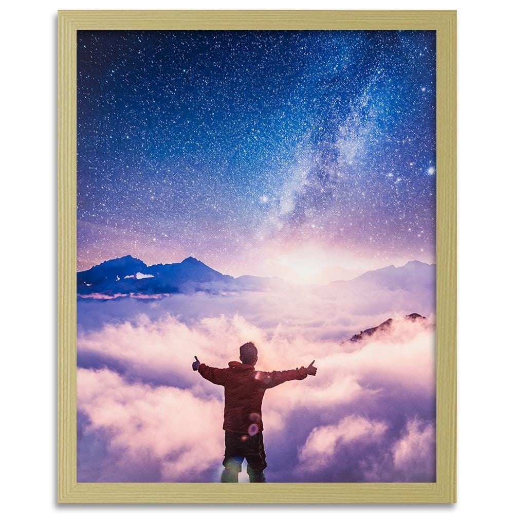 Glezna bēšā rāmī - Man And The Galaxy  Home Trends DECO